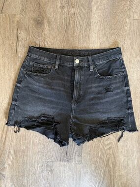 American Eagle 90’s Boyfriend Distressed Washed Black Shorts